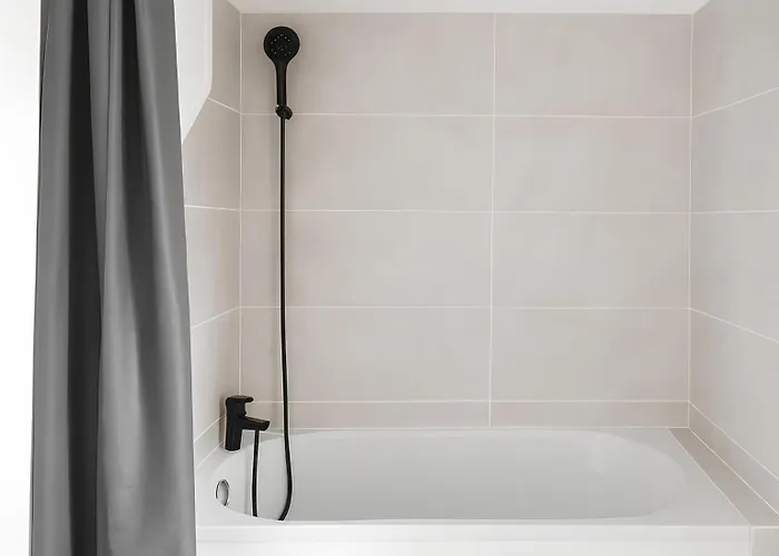 2 Privee, Espaces Communs Partages, Centre Gare, Linge & Menage Inclus Apartment Rouen