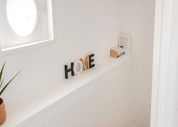 Apartment 2 Privee, Espaces Communs Partages, Centre Gare, Linge & Menage Inclus
